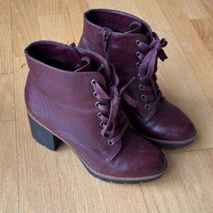 Naturalizer Madalynn Bordeaux Heeled Ankle Booties